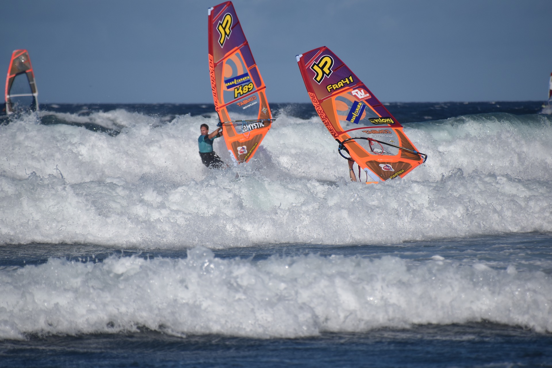 windsurfing-1753010_1920