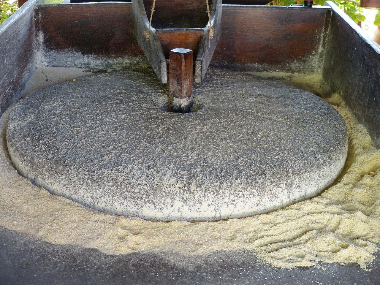 mill-g9e5fd6647_1280